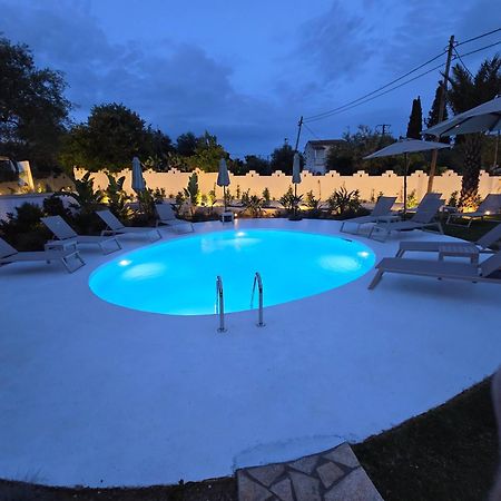 Loadstar Rooms & Suites Контокали Экстерьер фото