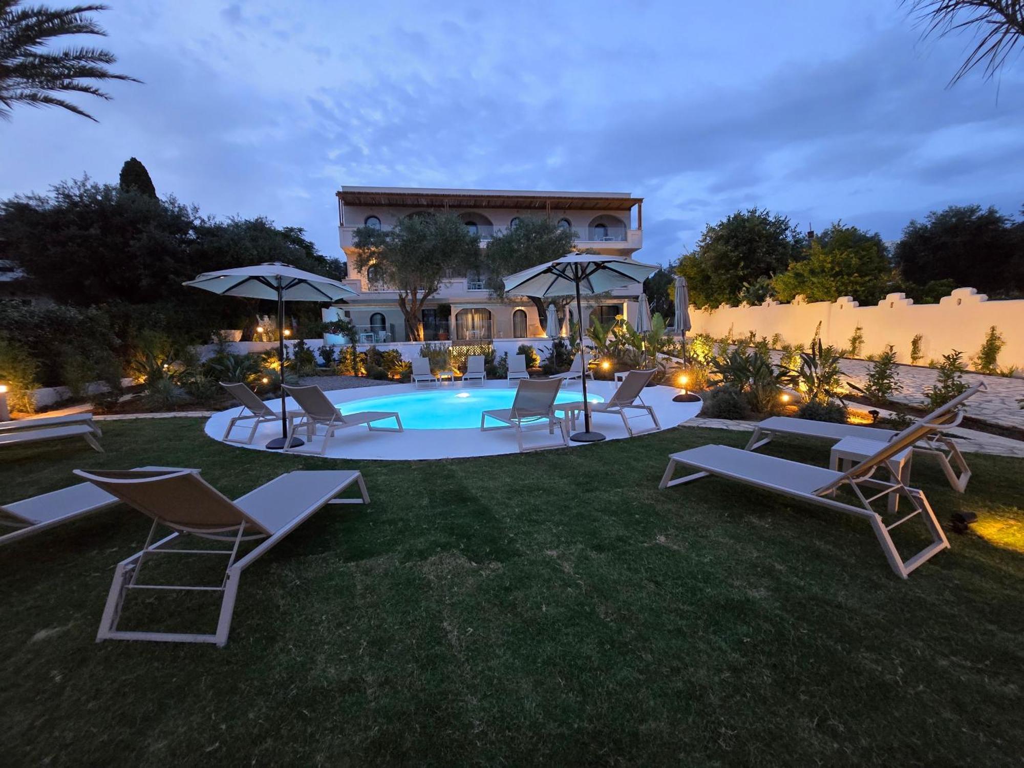 Loadstar Rooms & Suites Контокали Экстерьер фото