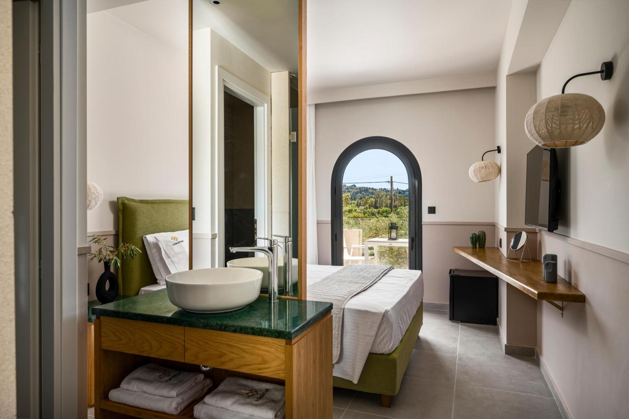 Loadstar Rooms & Suites Контокали Экстерьер фото